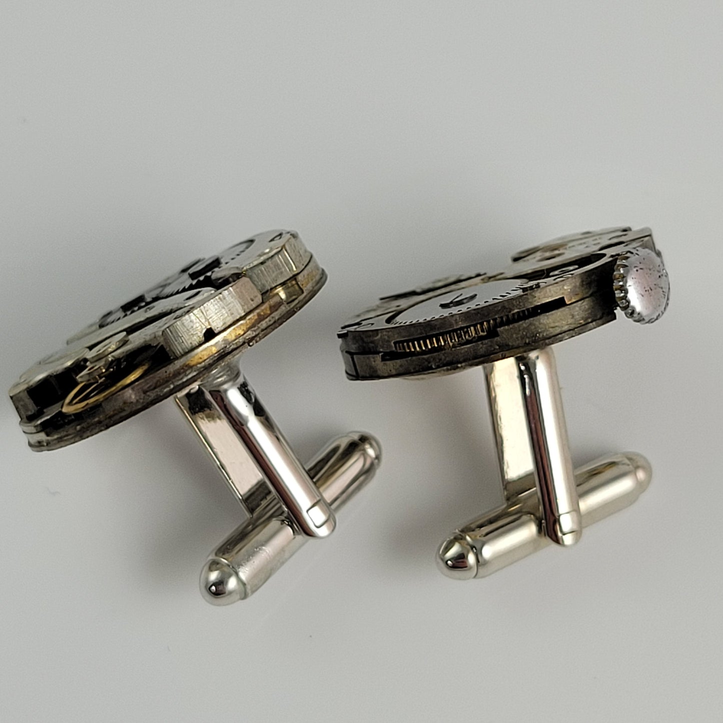 CUFFLINKS WATCH MOVEMENT - ROUND #007