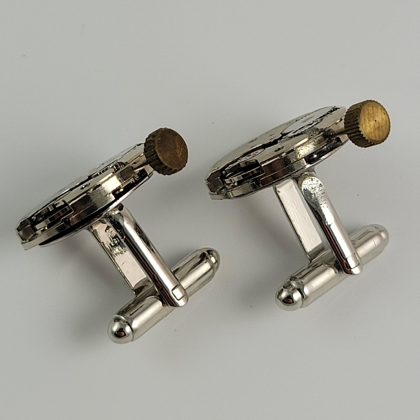 CUFFLINKS WATCH MOVEMENT - ROUND #008