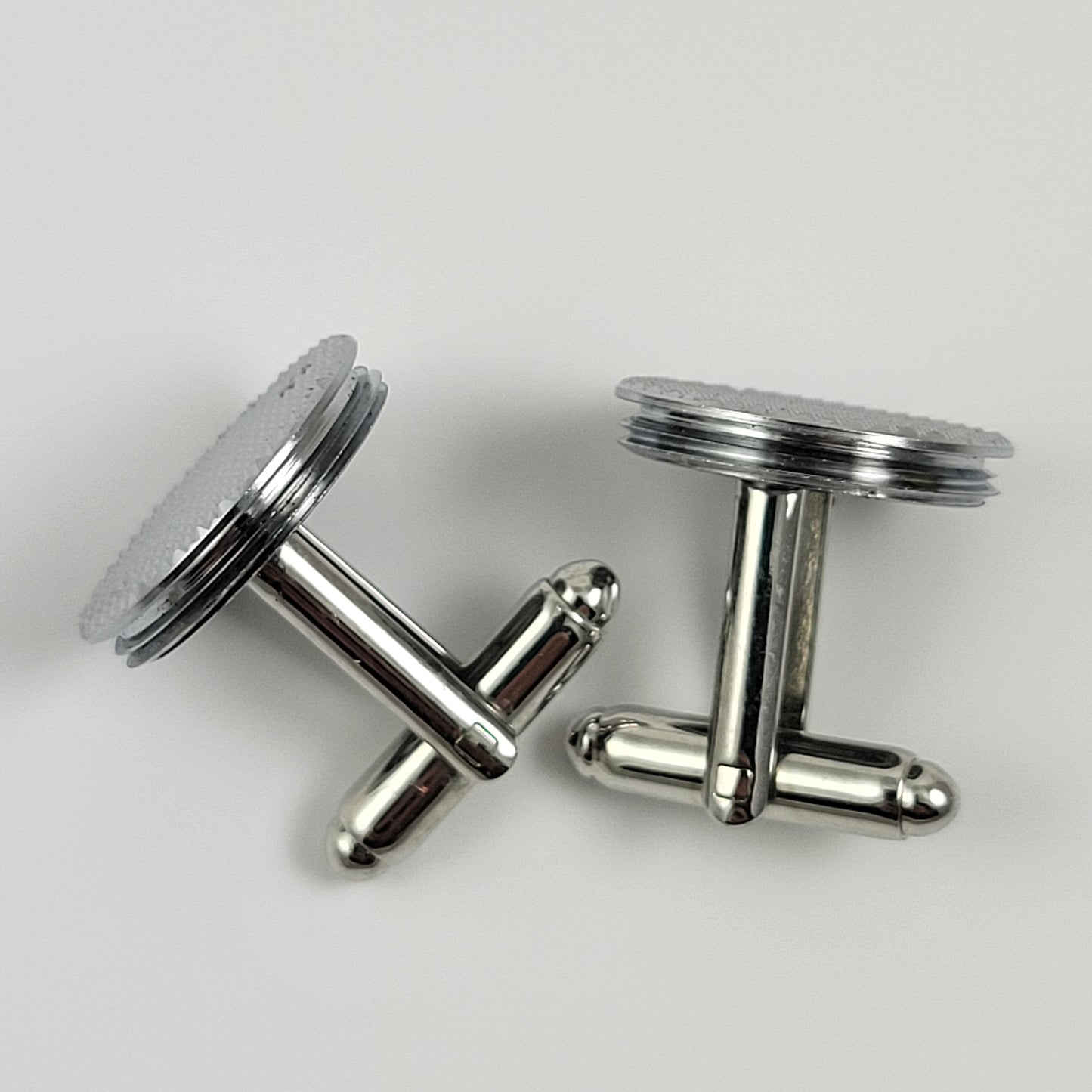 CUFFLINKS CAMERA BATTERY COVER CAP - ROUND #010