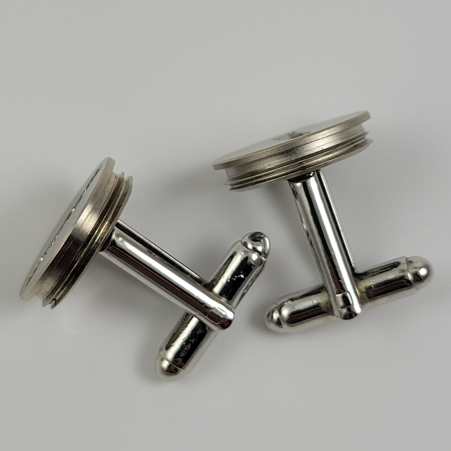 CUFFLINKS CAMERA BATTERY COVER CAP - ROUND #013