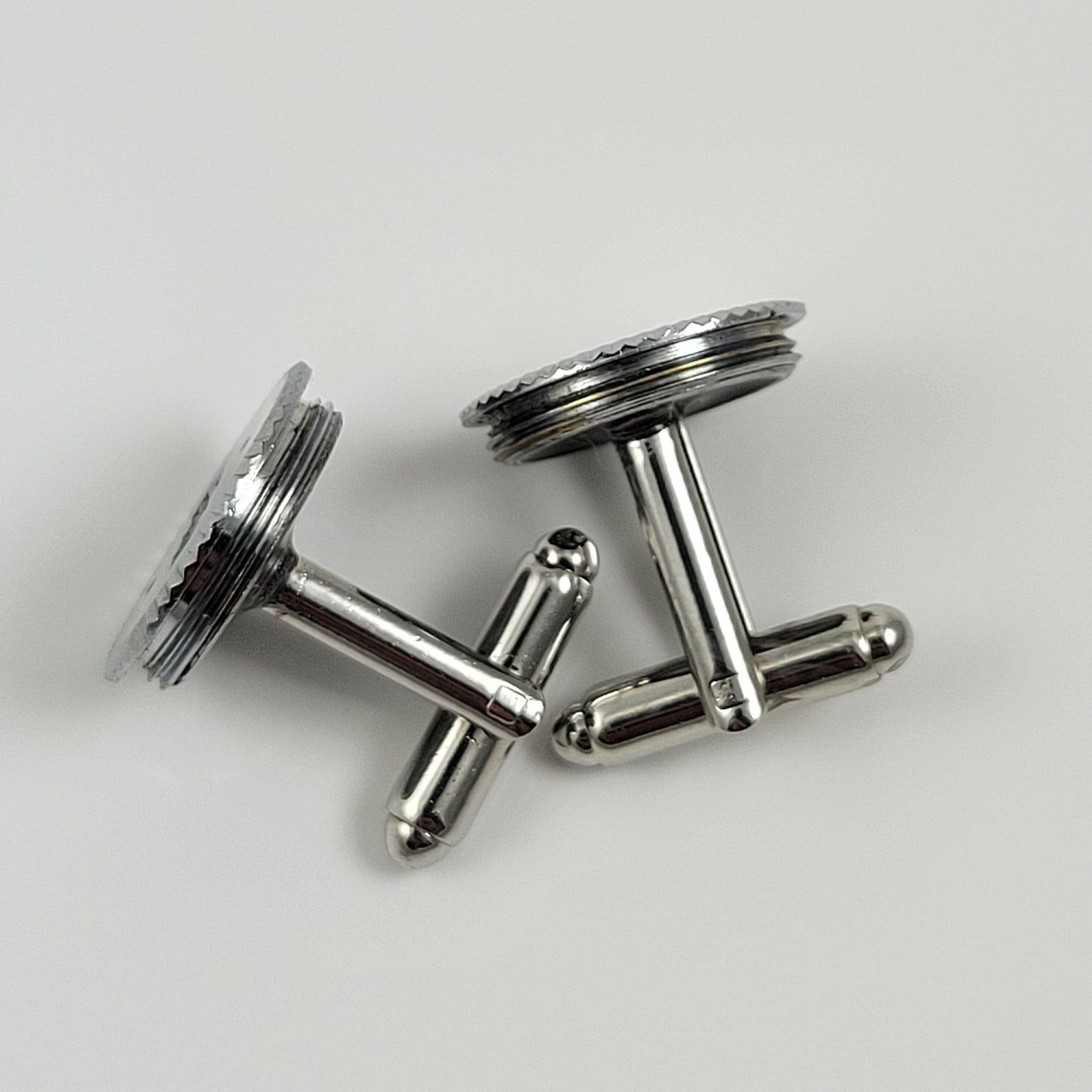 CUFFLINKS CAMERA BATTERY COVER CAP - ROUND #017