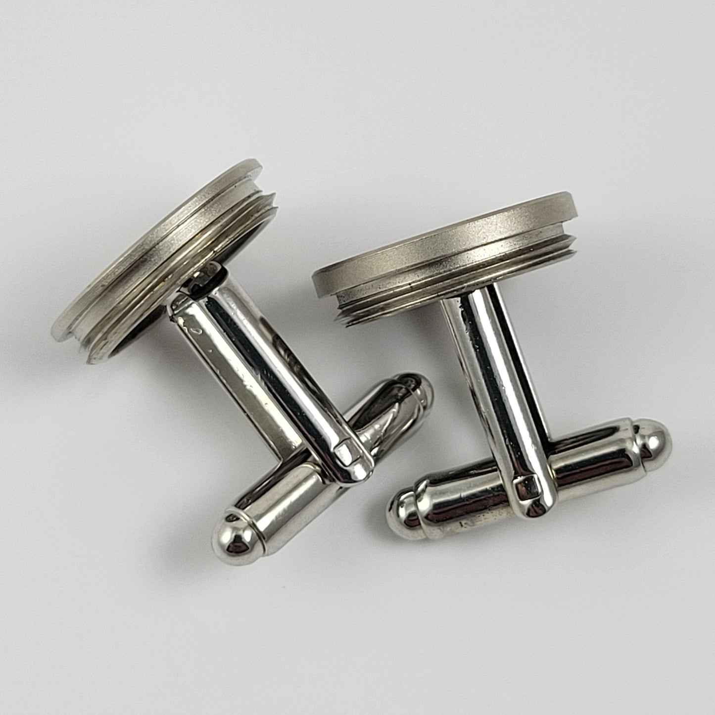 CUFFLINKS CAMERA BATTERY COVER CAP - ROUND #019