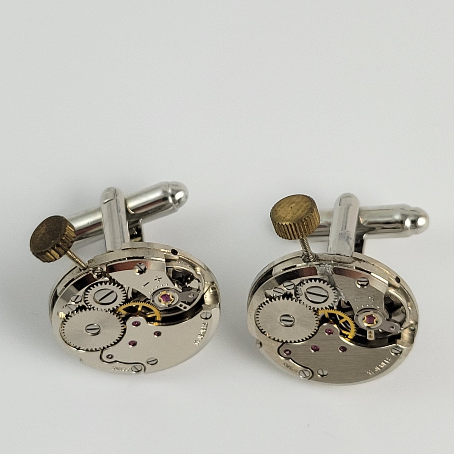 CUFFLINKS WATCH MOVEMENT - ROUND #008