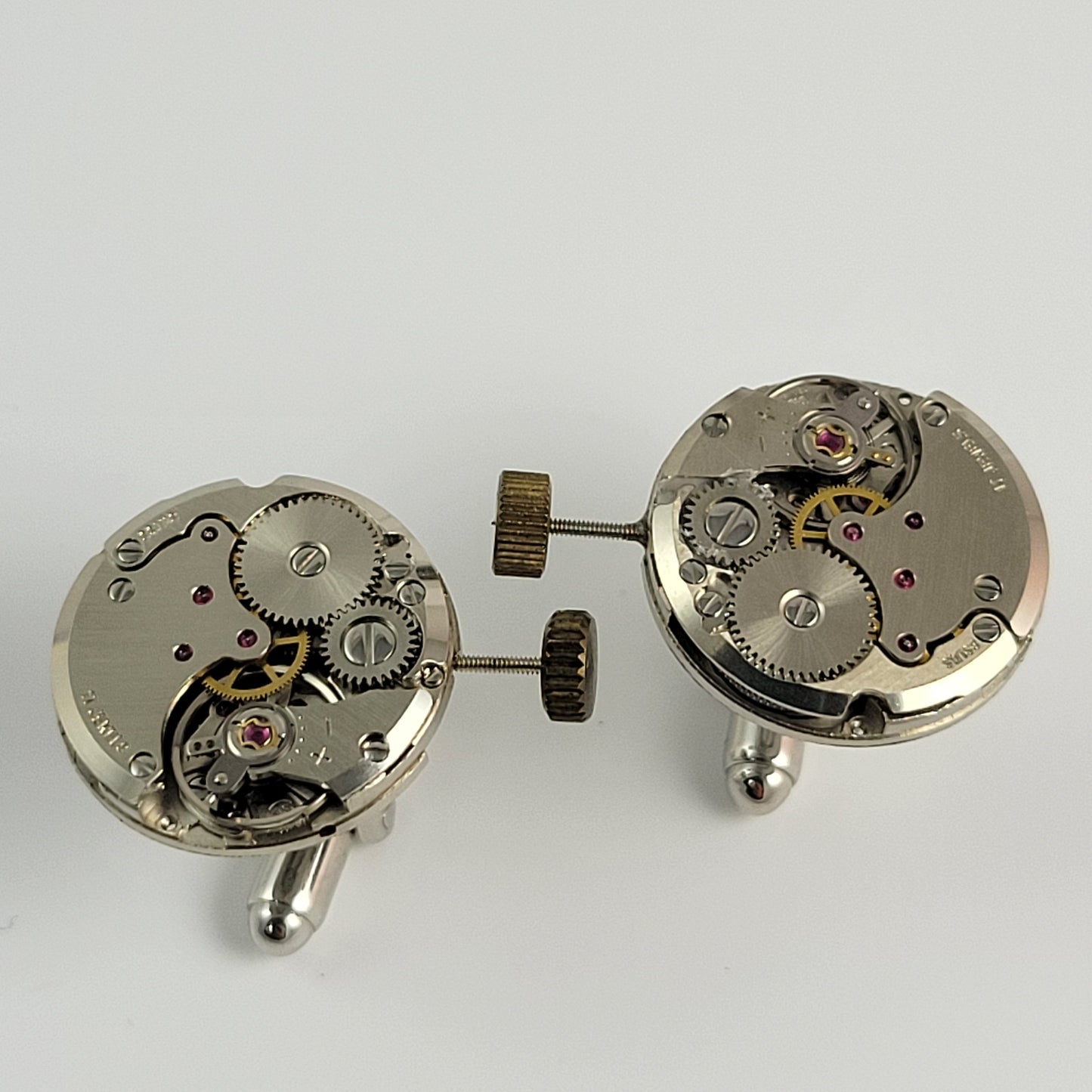 CUFFLINKS WATCH MOVEMENT - ROUND #008