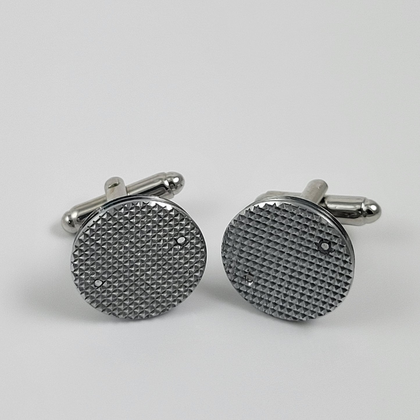 CUFFLINKS CAMERA BATTERY COVER CAP - ROUND #009