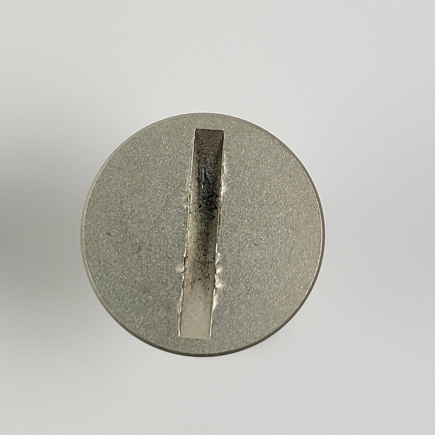 CUFFLINKS CAMERA BATTERY COVER CAP - ROUND #011