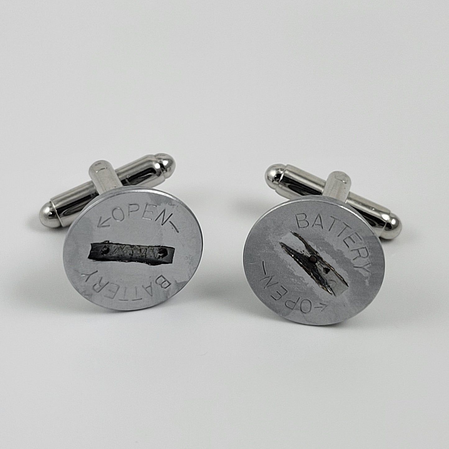 CUFFLINKS CAMERA BATTERY COVER CAP - ROUND #014