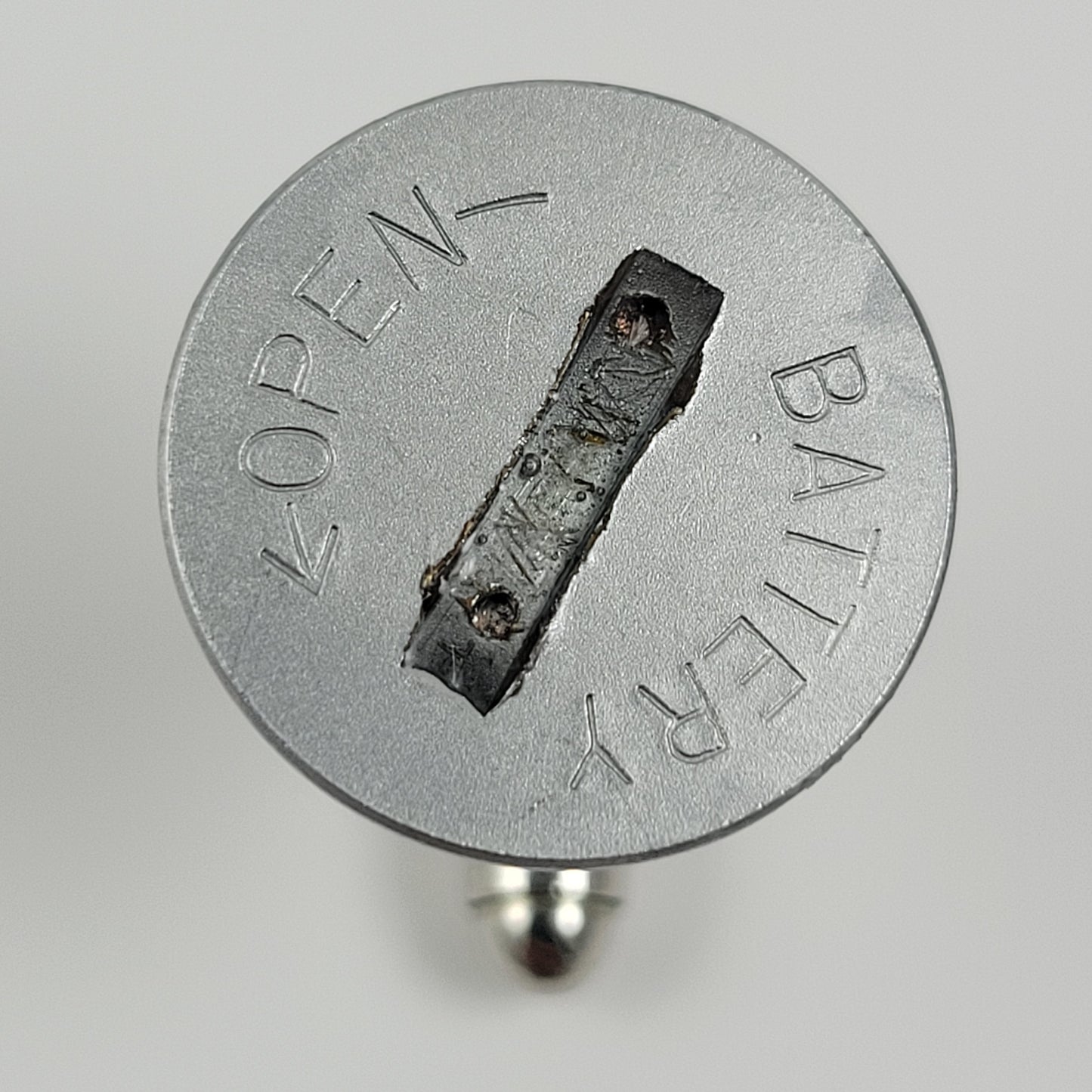 CUFFLINKS CAMERA BATTERY COVER CAP - ROUND #014