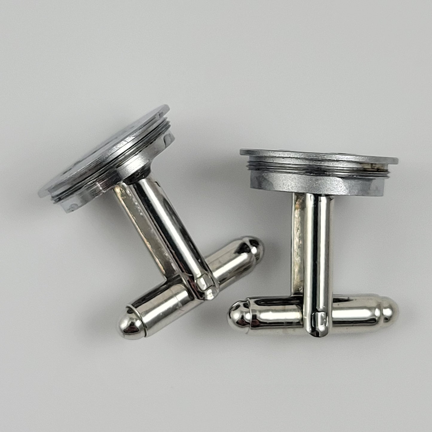 CUFFLINKS CAMERA BATTERY COVER CAP - ROUND #014