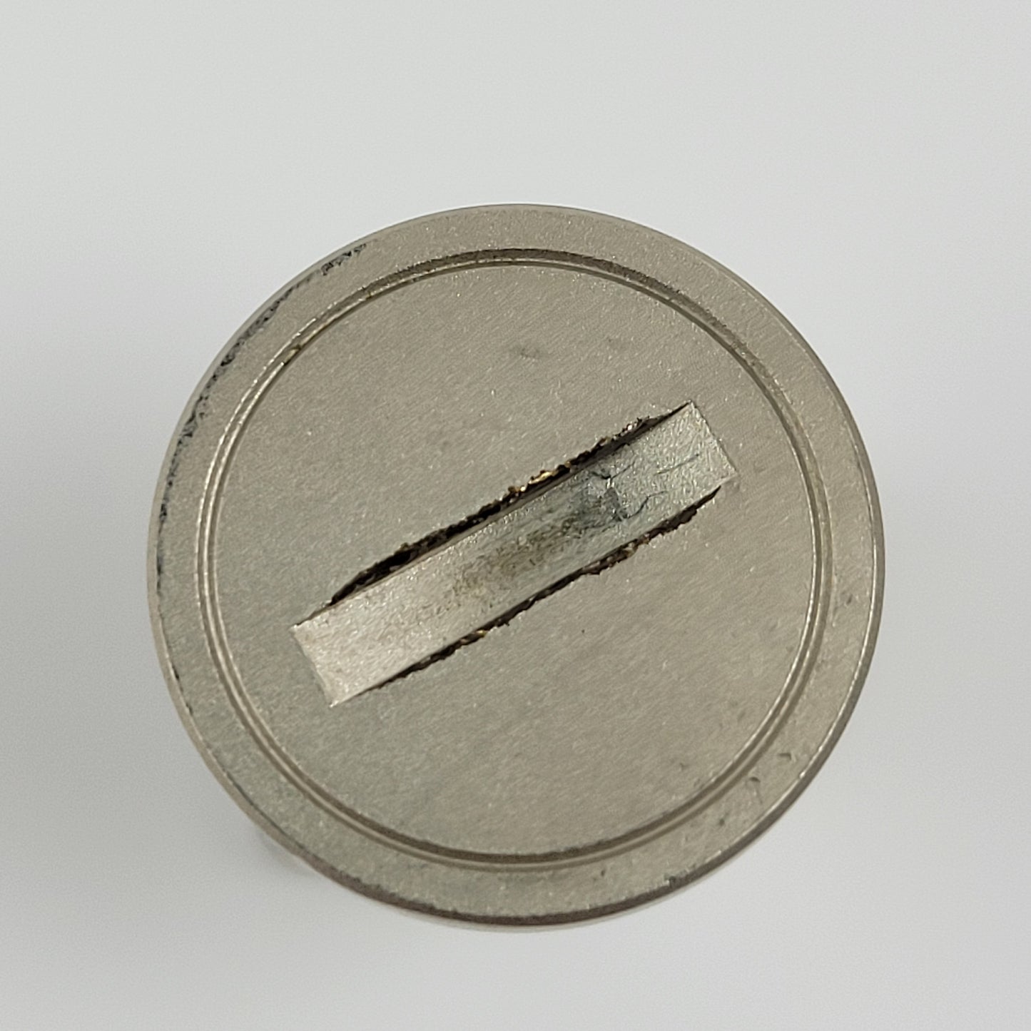 CUFFLINKS CAMERA BATTERY COVER CAP - ROUND #019
