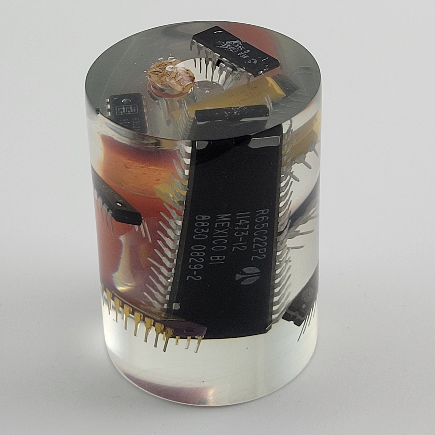 RESIN CYLINDER CHIPS & SALSA - #007